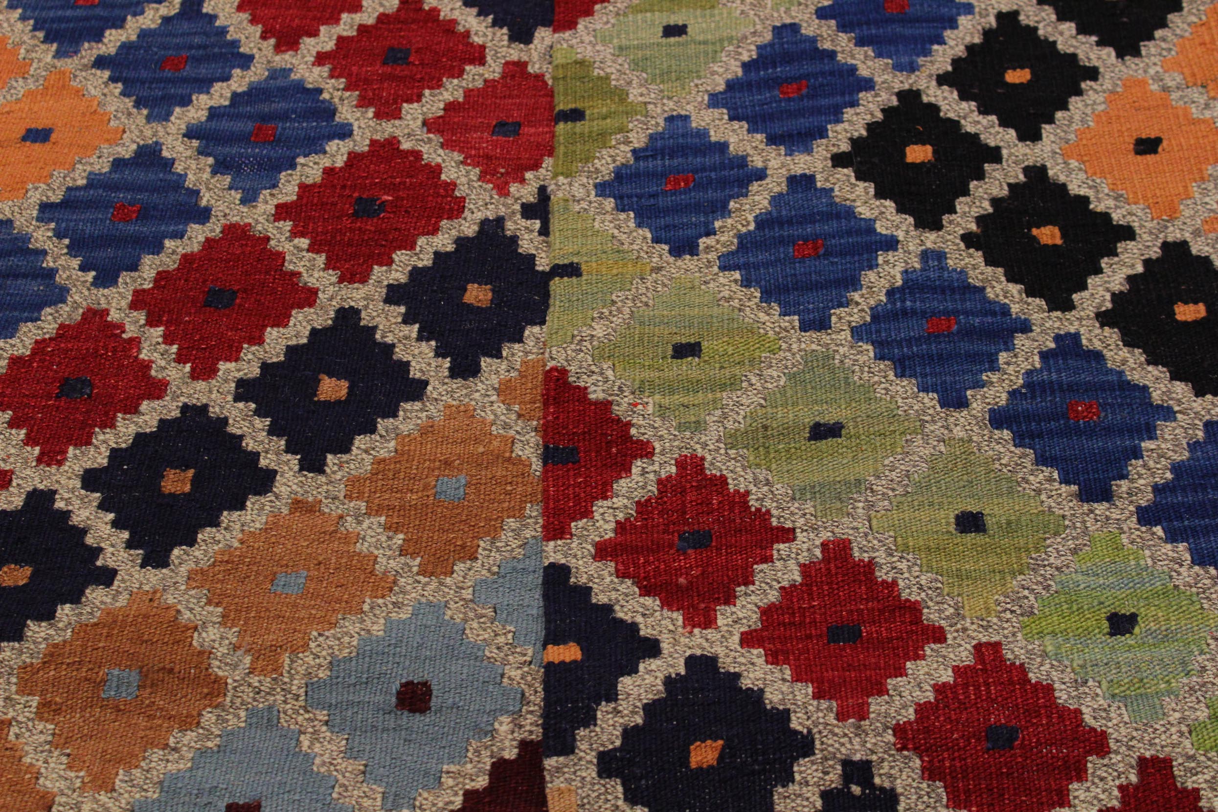 handmade Modern Kilim Gray Red Hand-Woven RECTANGLE 100% WOOL area rug 5 x 6