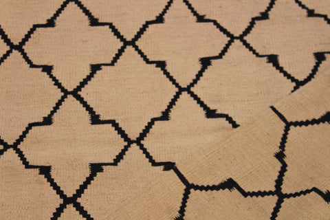 handmade Modern Kilim Beige Black Hand-Woven RECTANGLE 100% WOOL area rug 4' x 6'