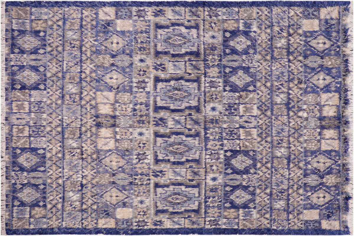 8x10 hand knotted Moroccan style wool rug in blue and beige - Moroccan Chic Iluminad