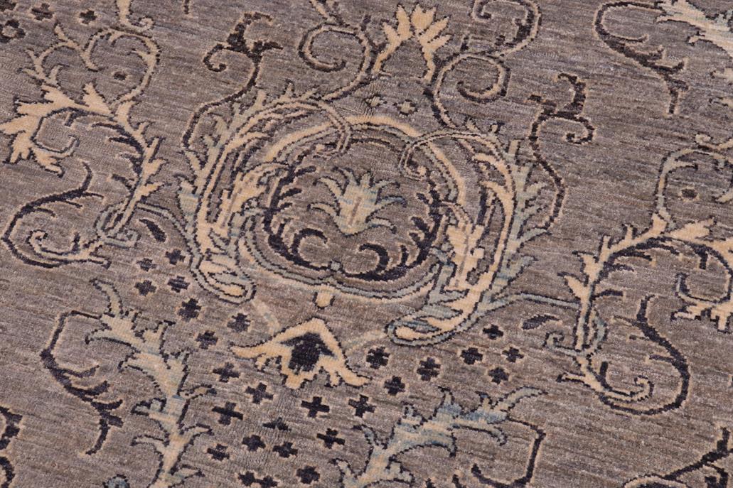 handmade Transitional Kafkaz Gray Ivory Hand Knotted RECTANGLE 100% WOOL area rug 6 x 9