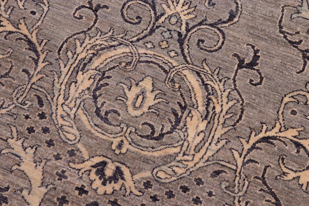 handmade Transitional Kafkaz Gray Ivory Hand Knotted RECTANGLE 100% WOOL area rug 6 x 9