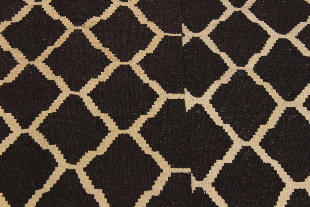 handmade Modern Kilim Black Ivory Hand-Woven RECTANGLE 100% WOOL area rug 7' x 10'