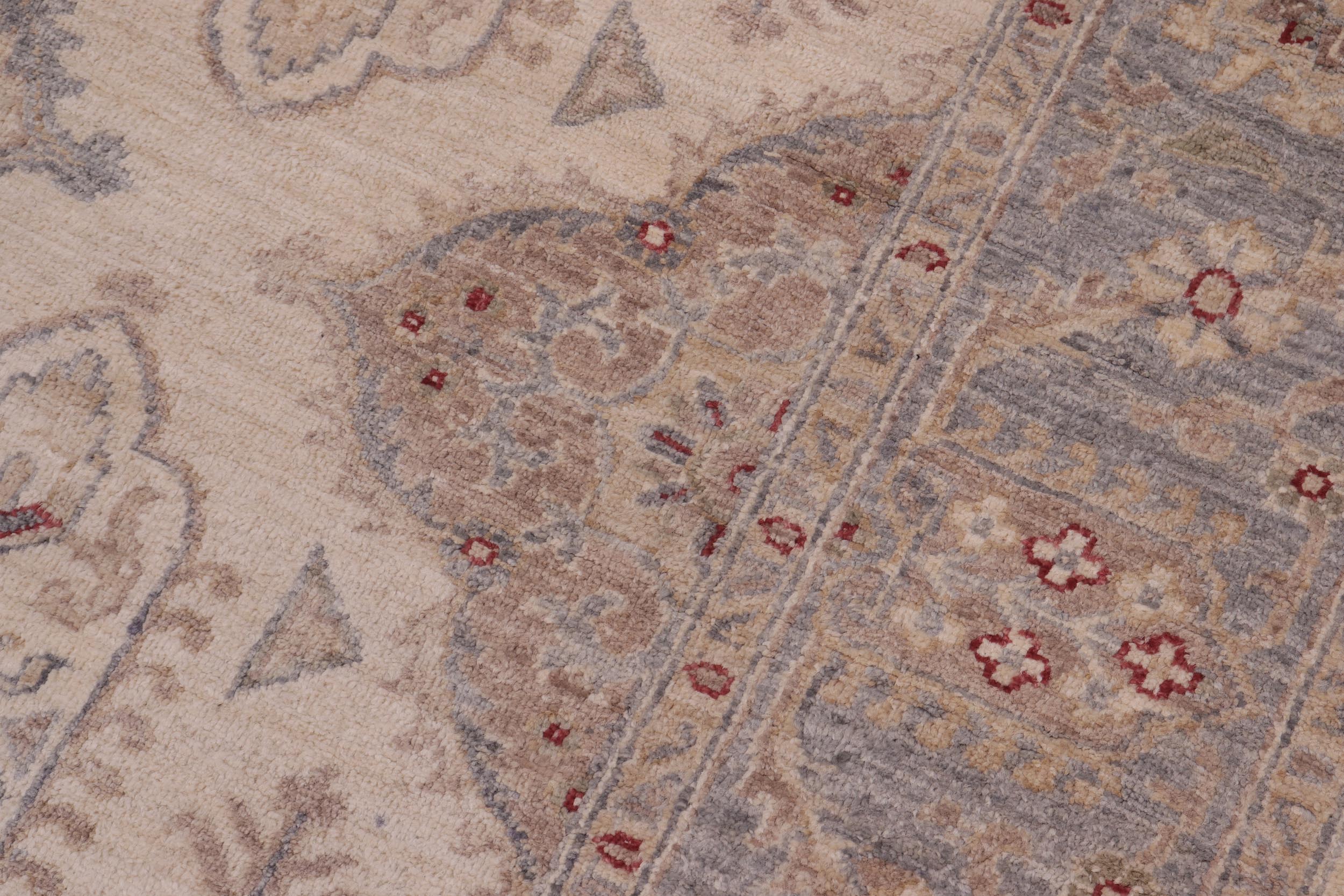 handmade Traditional Kafkaz Ivory Gray Hand Knotted RECTANGLE 100% WOOL area rug 6x7