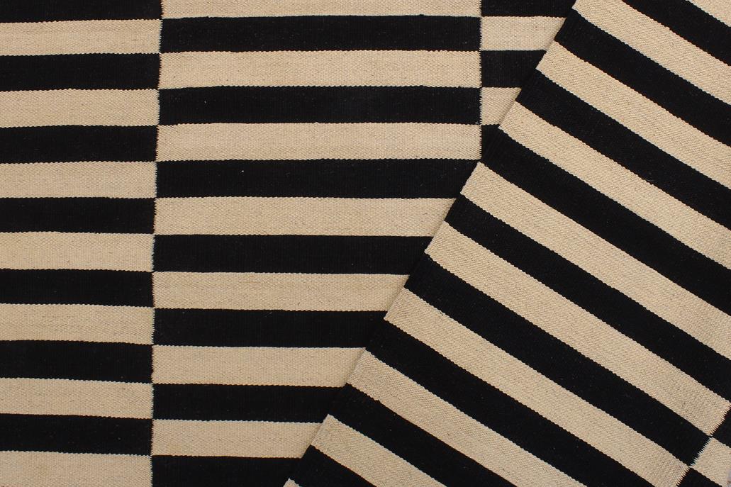 Flat Weave Kilim Antique Navaho Vintage handmade Modern Kilim Beige Black Hand-Woven Rectangle 100% Wool Area Rug 6x8 