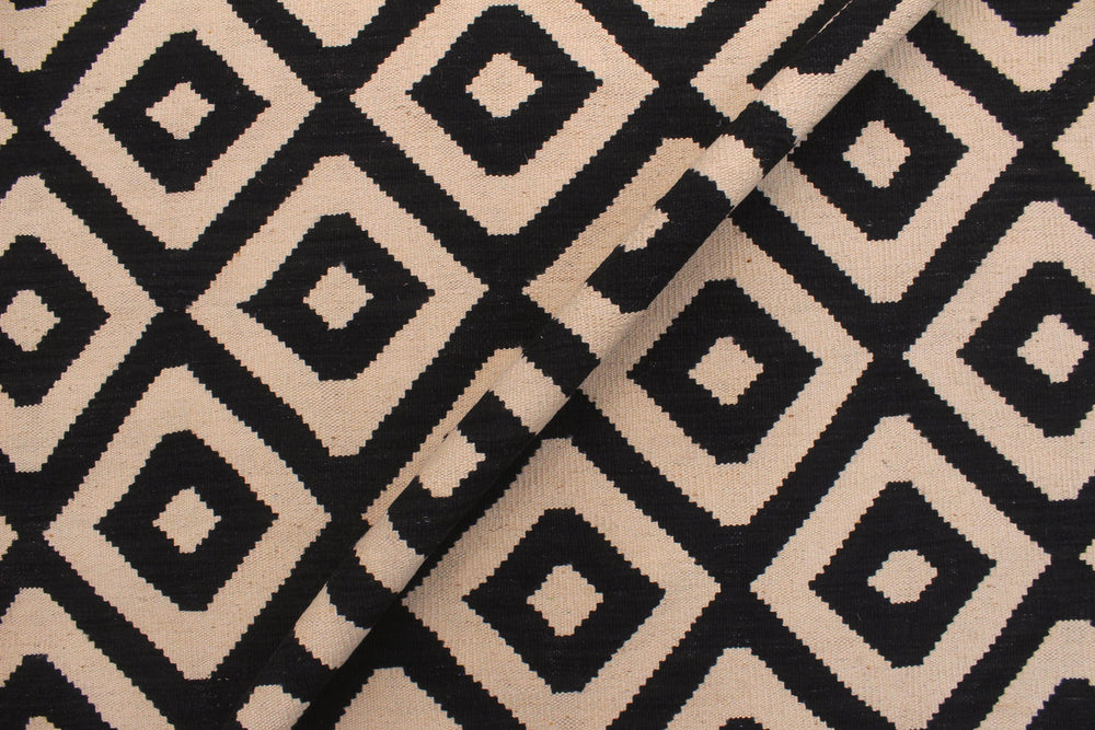 handmade Modern Kilim Beige Black Hand-Woven RECTANGLE 100% WOOL area rug 7' x 10'