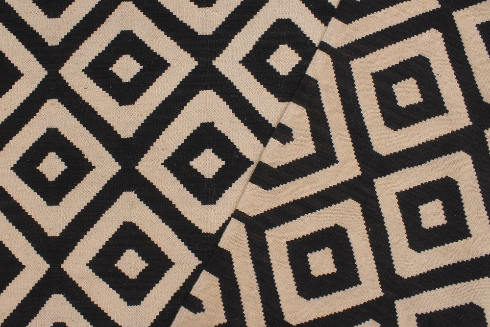 handmade Modern Kilim Beige Black Hand-Woven RECTANGLE 100% WOOL area rug 7' x 10'