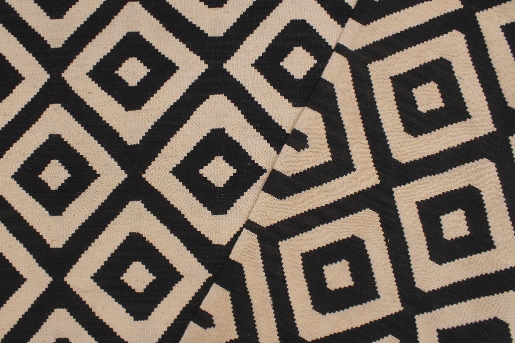 Flat Weave Kilim Antique Navaho Vintage handmade Modern Kilim Beige Black Hand-Woven Rectangle 100% Wool Area Rug 7x10 