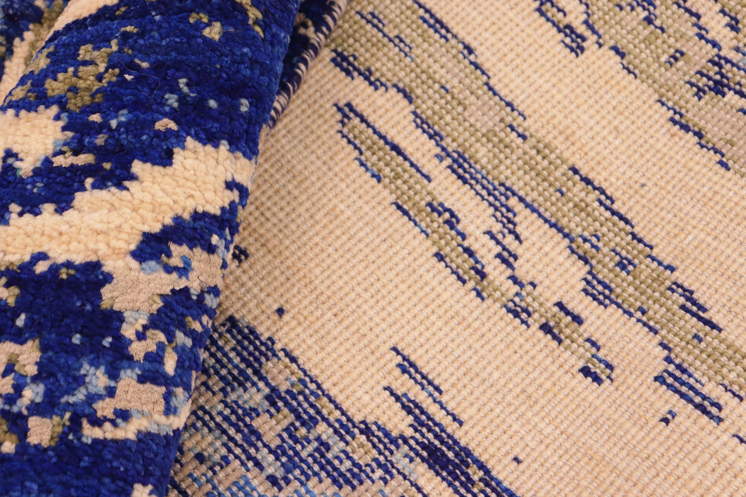 handmade Modern Kafkaz Blue Beige Hand Knotted RECTANGLE WOOL&SILK area rug 8' x 10'