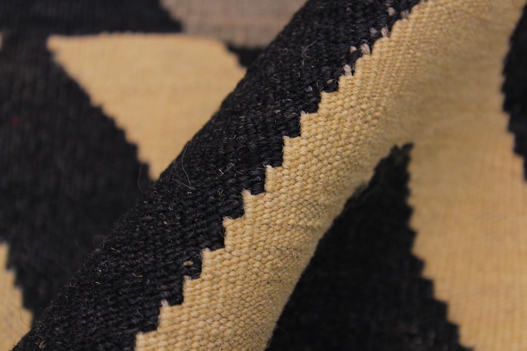 Flat Weave Kilim Antique Navaho Vintage handmade Modern Kilim Black Ivory Hand-Woven Rectangle 100% Wool Area Rug 5x7 