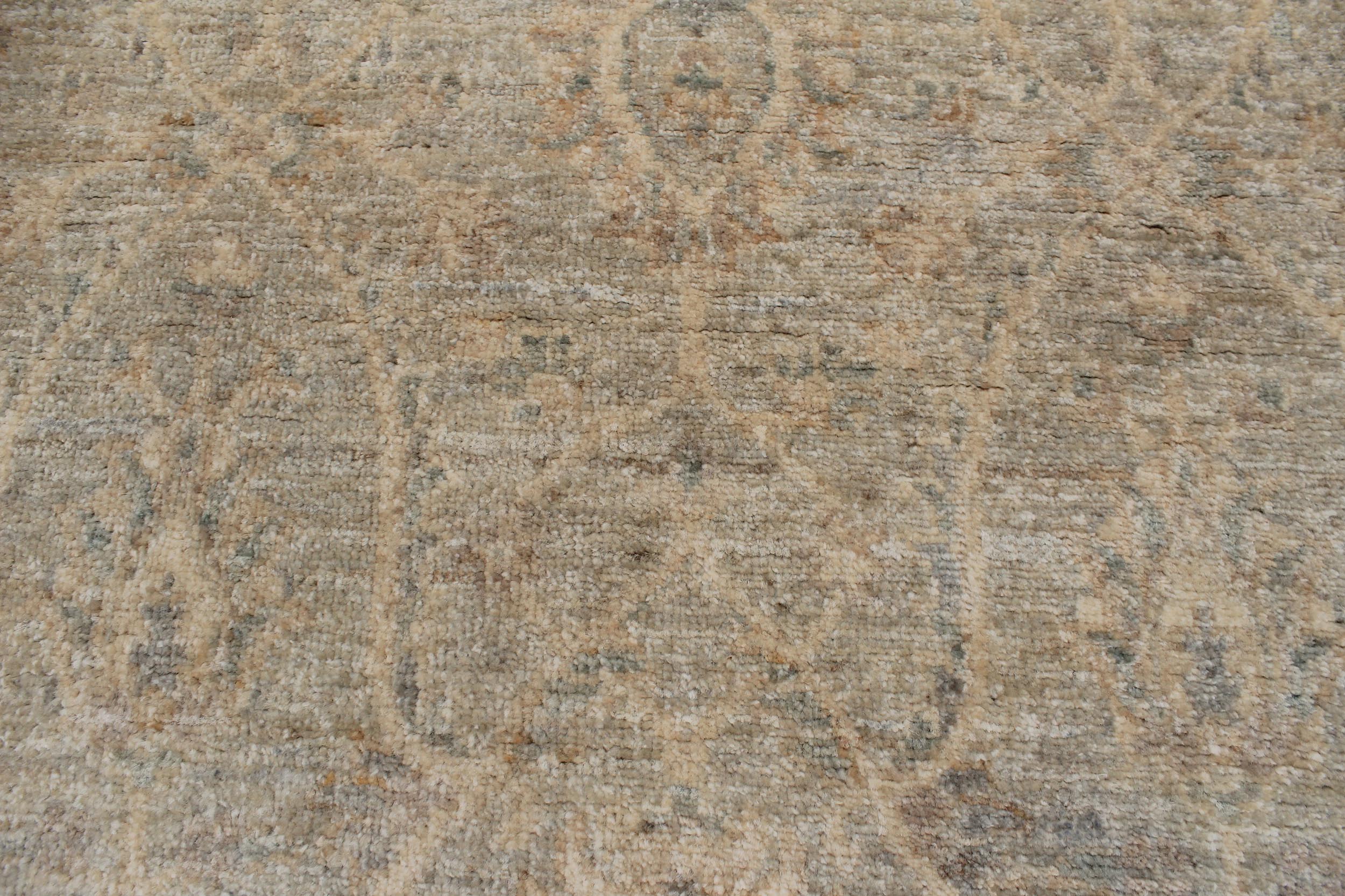 handmade Transitional Kafkaz Gray Beige Hand Knotted RECTANGLE 100% WOOL area rug 4' x 6'