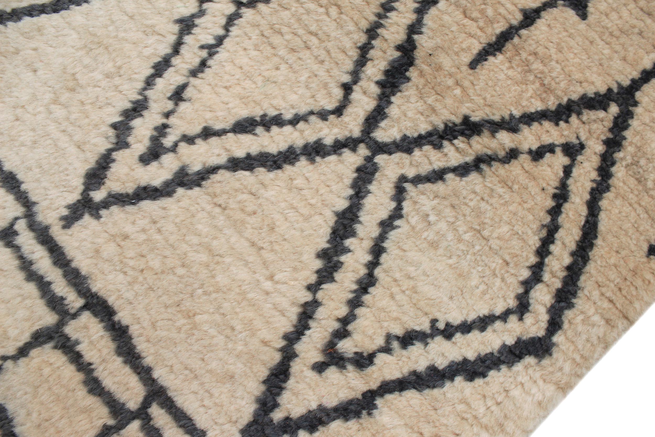 handmade Geometric Moroccan Beige Gray Hand Knotted RECTANGLE 100% WOOL area rug 4' x 6'