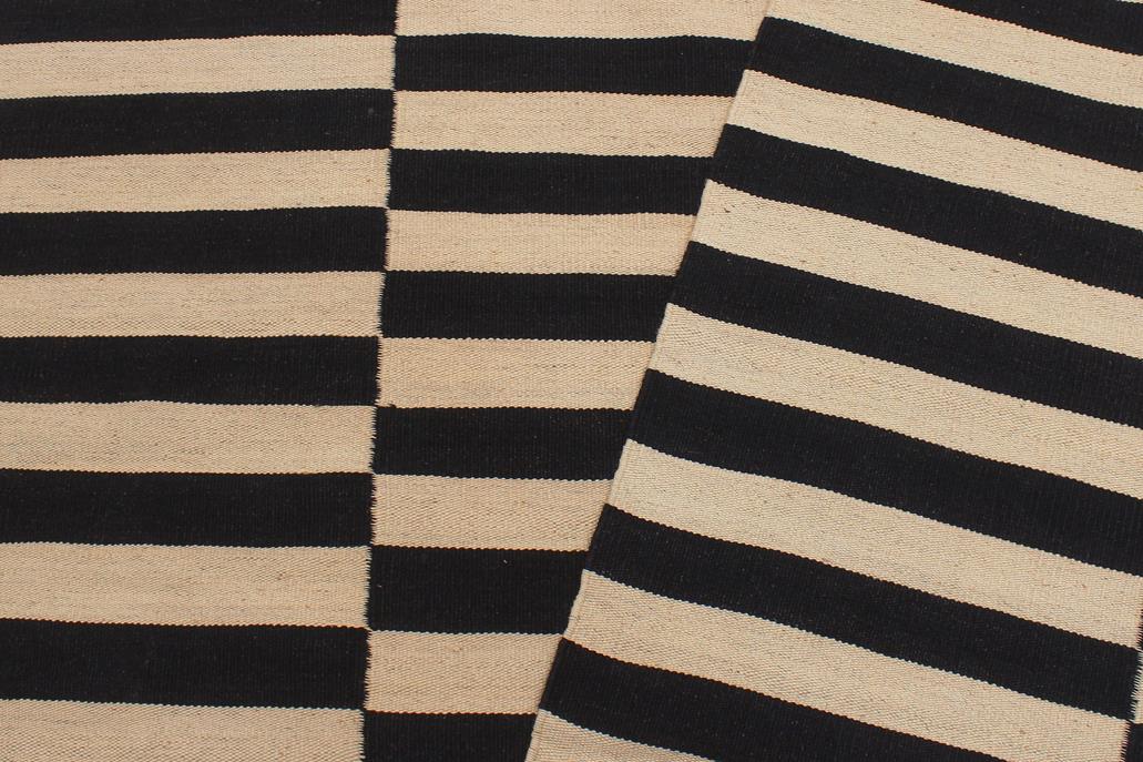 Flat Weave Kilim Antique Navaho Vintage handmade Modern Kilim Beige Black Hand-Woven Rectangle 100% Wool Area Rug 6x8 