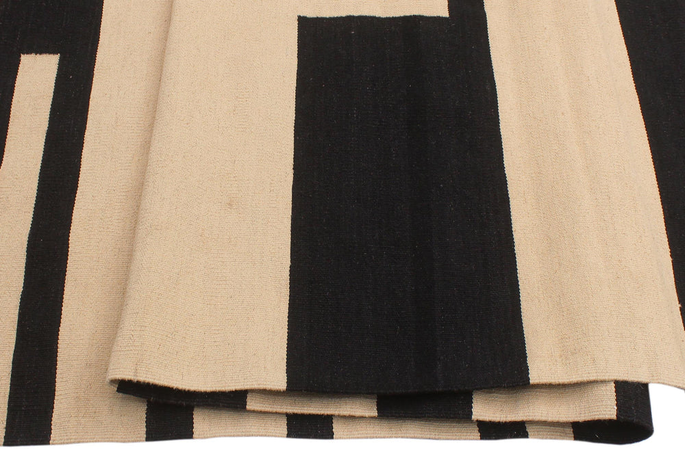 handmade Modern Kilim Beige Black Hand-Woven RECTANGLE 100% WOOL area rug 6' x 8'