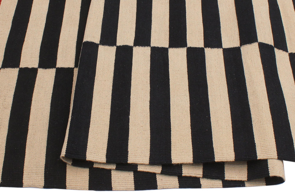 handmade Modern Kilim Beige Black Hand-Woven RECTANGLE 100% WOOL area rug 6' x 8'