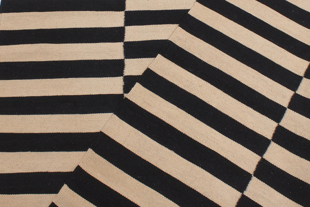 handmade Modern Kilim Beige Black Hand-Woven RECTANGLE 100% WOOL area rug 6' x 8'