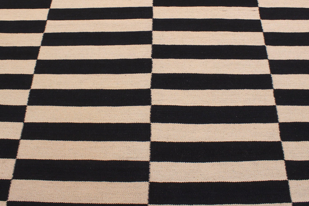 handmade Modern Kilim Beige Black Hand-Woven RECTANGLE 100% WOOL area rug 6' x 8'