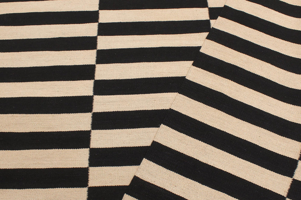 handmade Modern Kilim Beige Black Hand-Woven RECTANGLE 100% WOOL area rug 6' x 8'