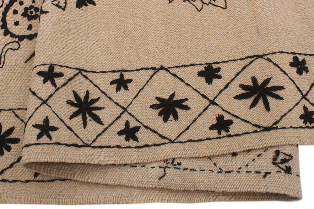 handmade Modern Kilim Beige Black Hand-Woven RECTANGLE 100% WOOL area rug 6' x 8'
