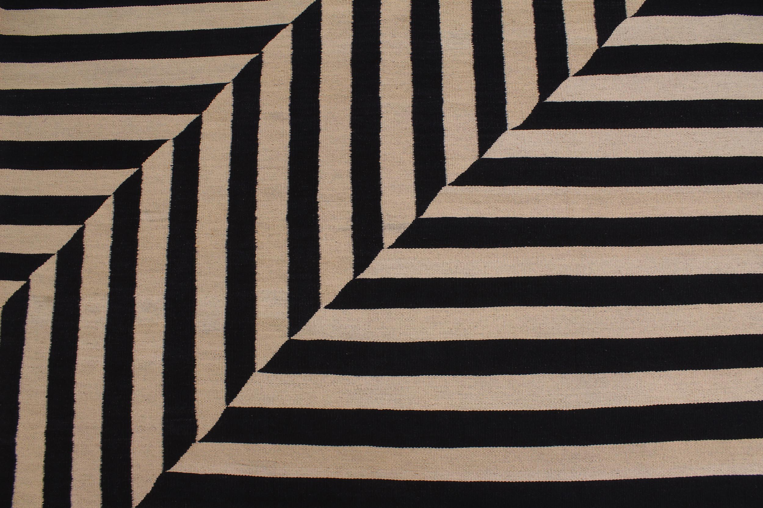 handmade Modern Kilim Beige Black Hand-Woven RECTANGLE 100% WOOL area rug 8' x 10'