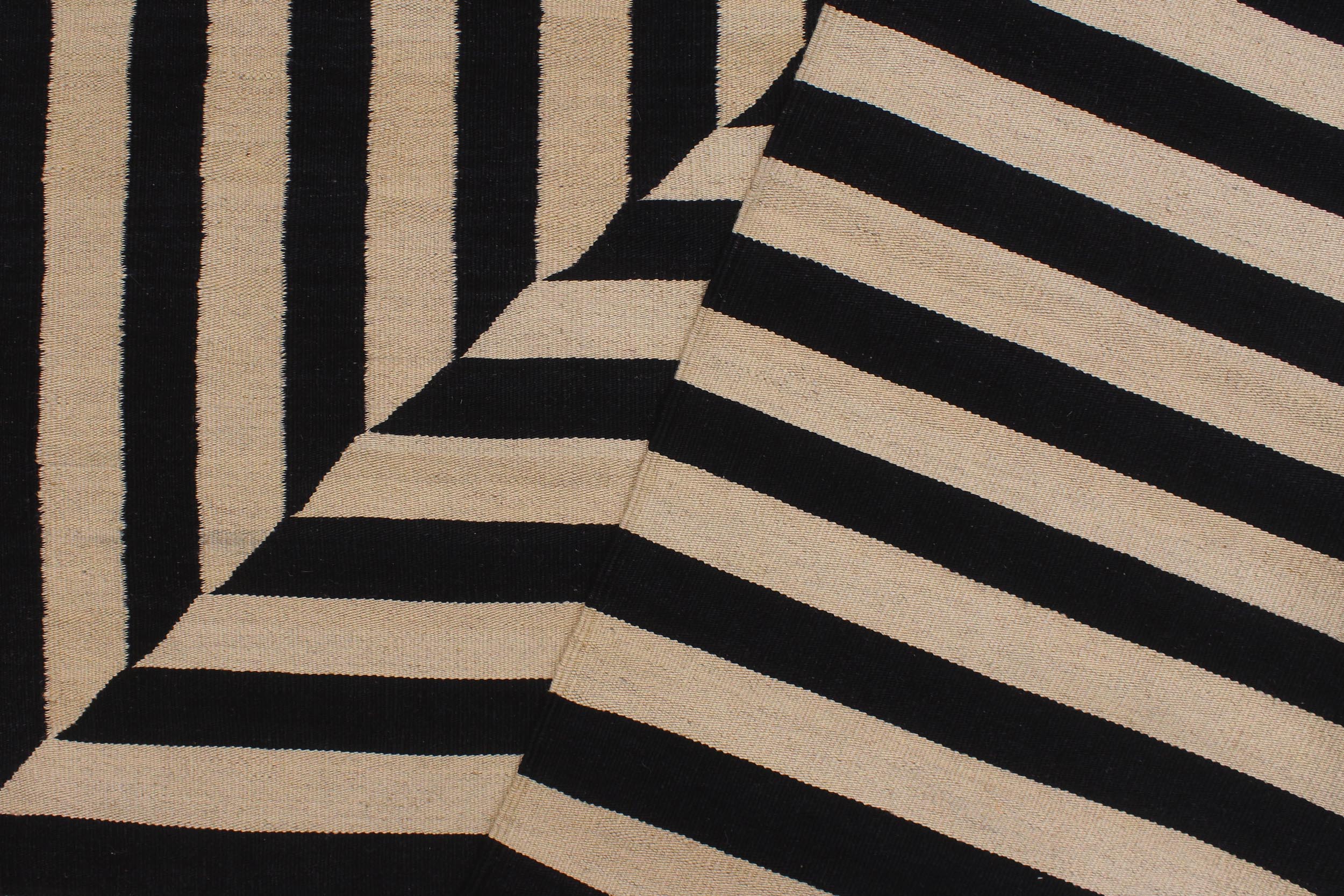 handmade Modern Kilim Beige Black Hand-Woven RECTANGLE 100% WOOL area rug 8' x 10'