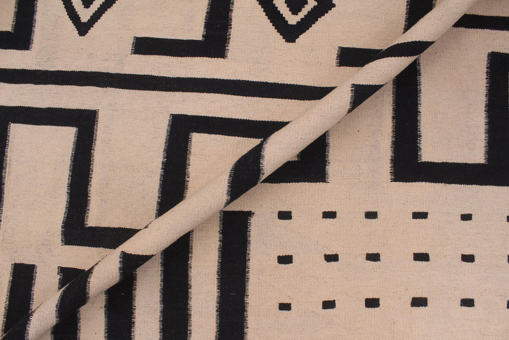 handmade Modern Kilim Beige Black Hand-Woven RECTANGLE 100% WOOL area rug 8' x 10'