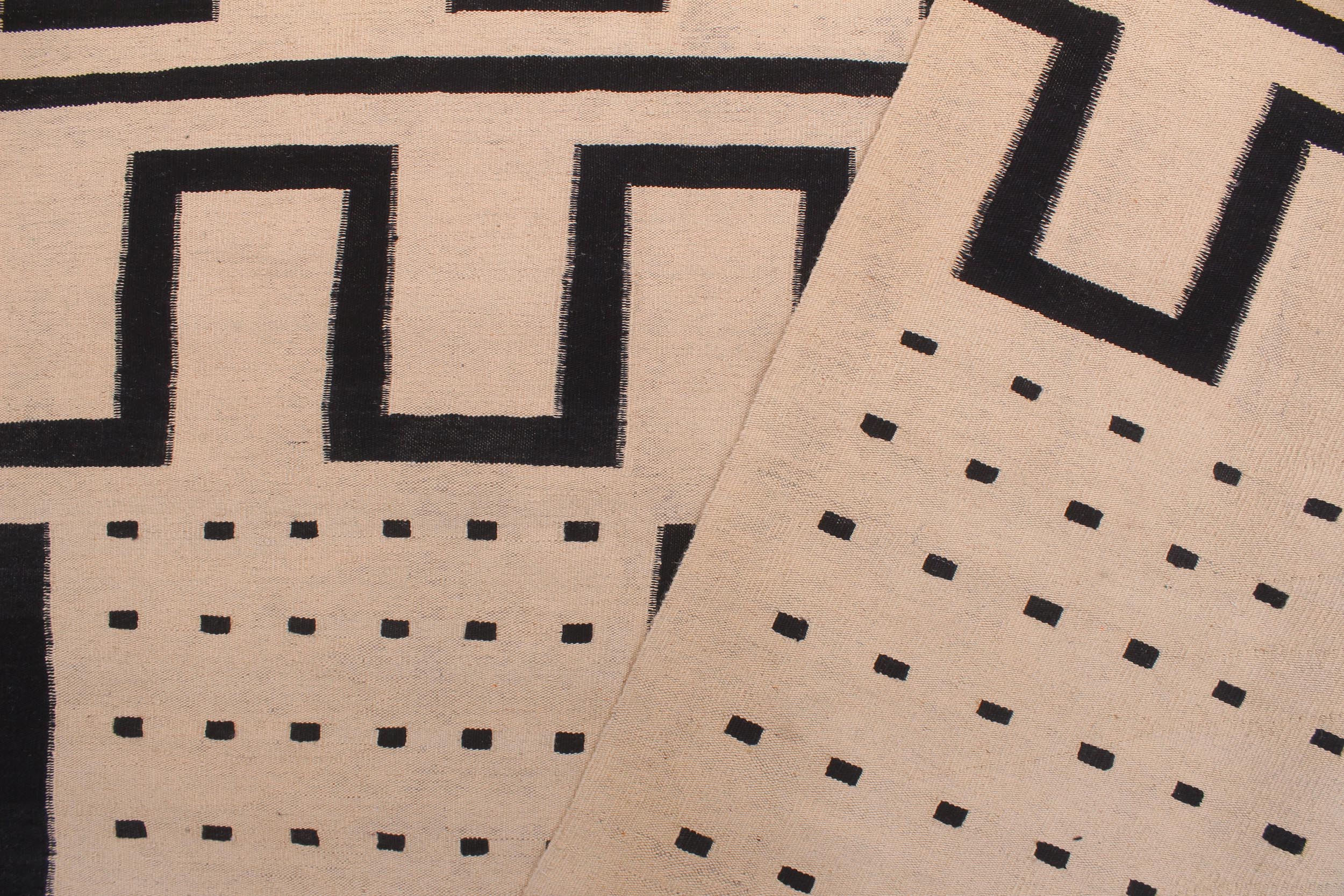 handmade Modern Kilim Beige Black Hand-Woven RECTANGLE 100% WOOL area rug 8' x 10'