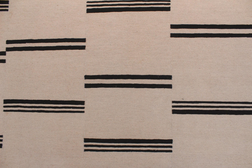 handmade Modern Kilim Beige Black Hand-Woven RECTANGLE 100% WOOL area rug 8' x 10'