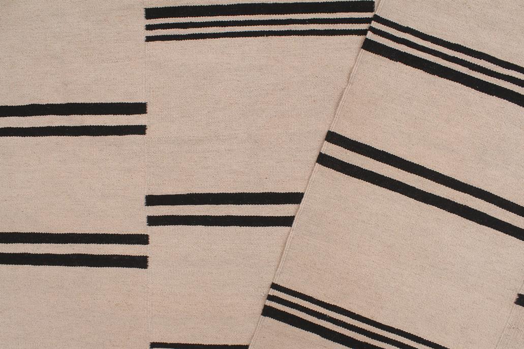 Flat Weave Kilim Antique Navaho Vintage handmade Modern Kilim Beige Black Hand-Woven Rectangle 100% Wool Area Rug 8x10 