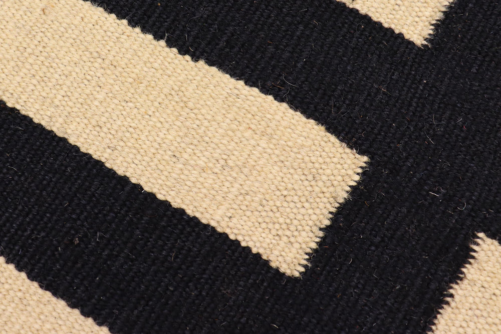 handmade Modern Kilim Black Beige Hand-Woven RUNNER 100% WOOL area rug 3' x 6'
