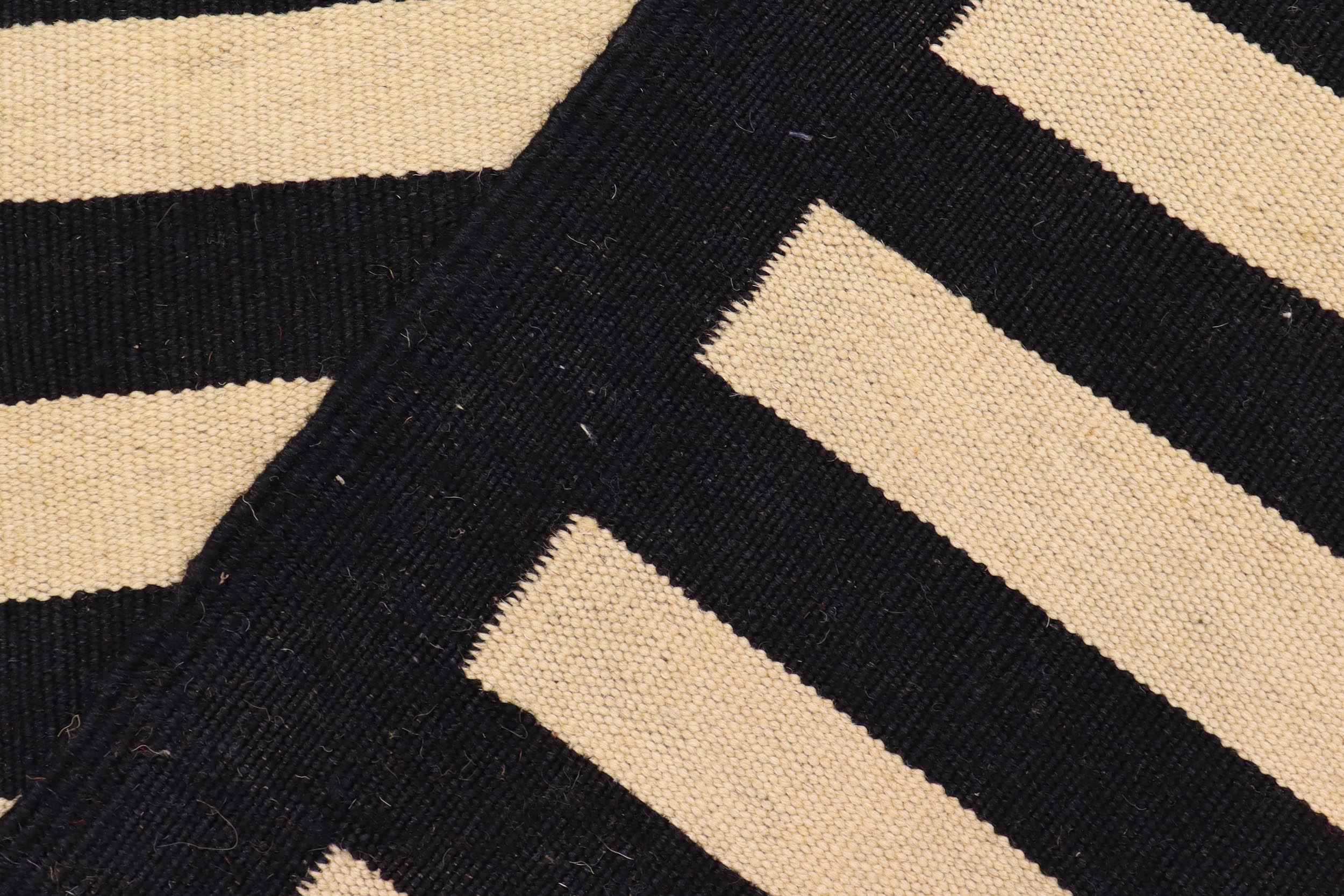 handmade Modern Kilim Black Beige Hand-Woven RUNNER 100% WOOL area rug 3' x 6'