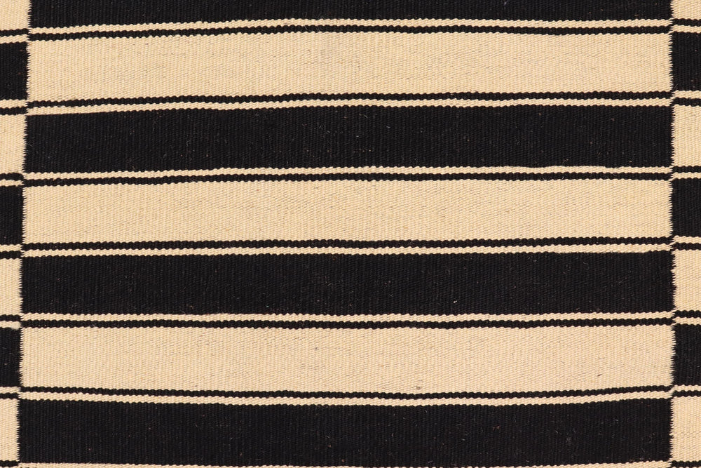 handmade Modern Kilim Beige Black Hand-Woven RECTANGLE 100% WOOL area rug 6' x 8'