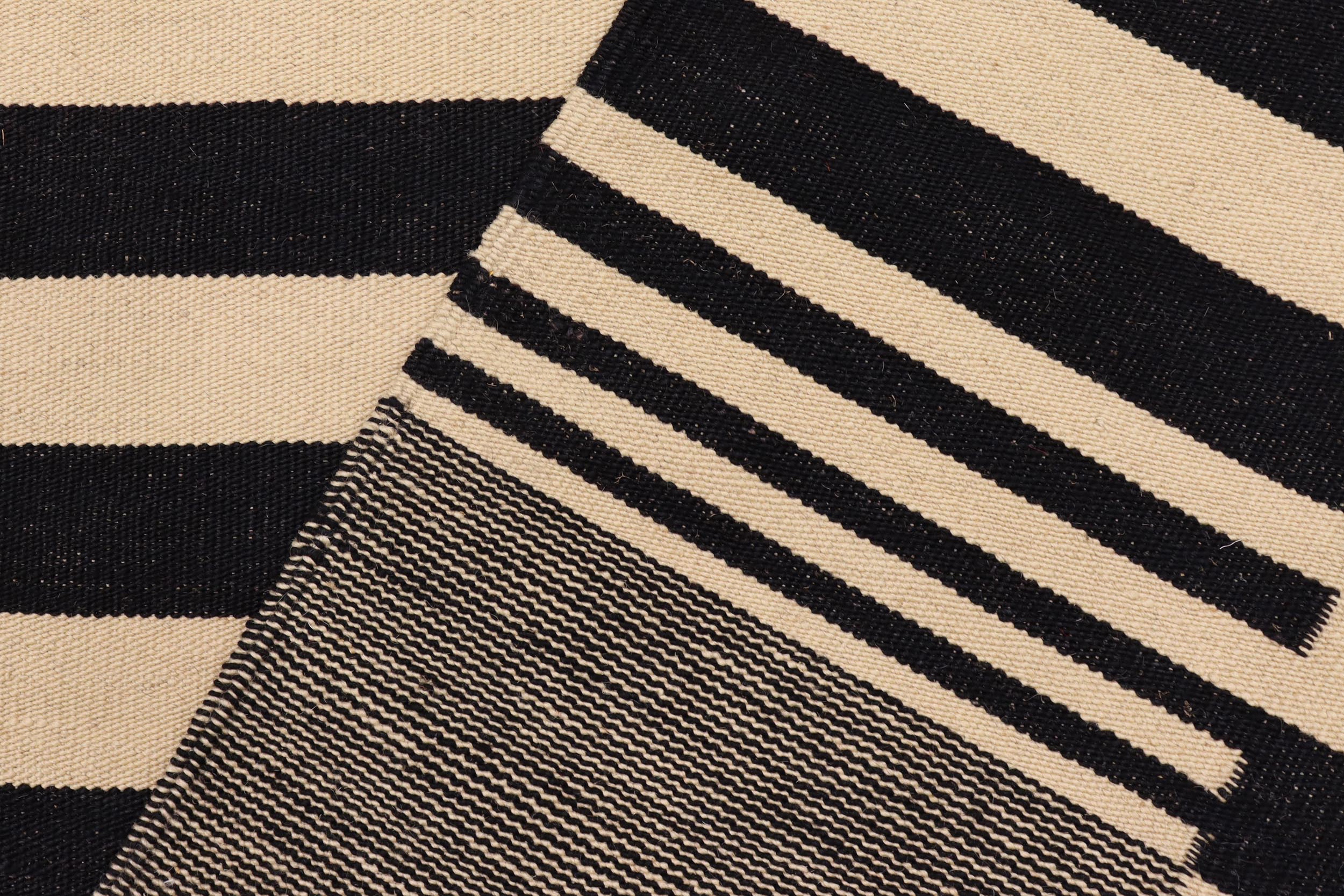 handmade Modern Kilim Beige Black Hand-Woven RECTANGLE 100% WOOL area rug 7' x 11'