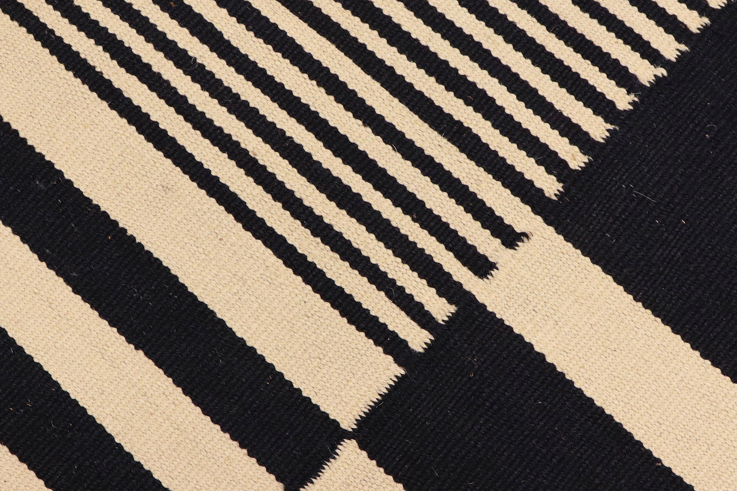 handmade Modern Kilim Beige Black Hand-Woven RECTANGLE 100% WOOL area rug 6' x 8'