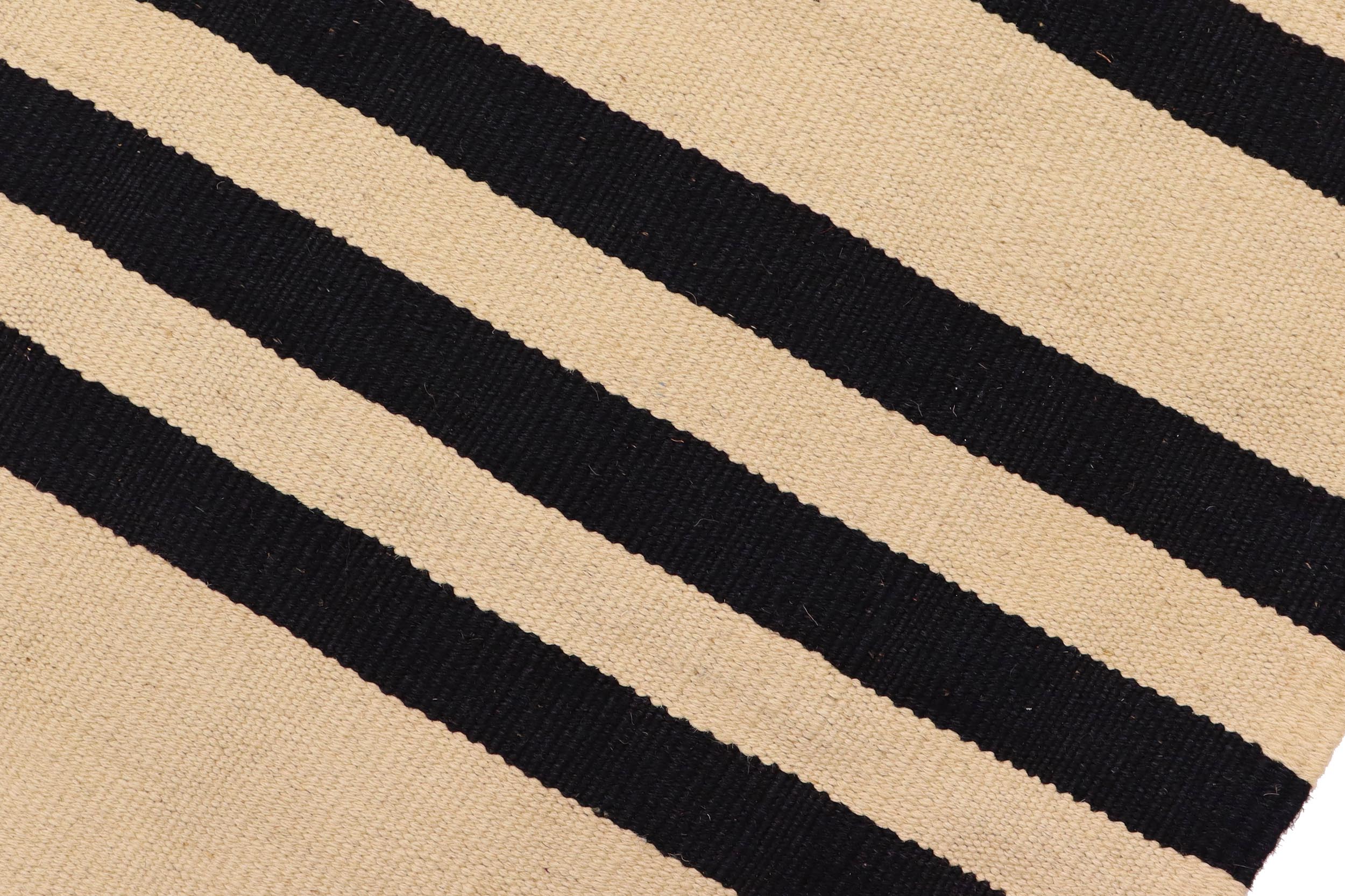handmade Modern Kilim Beige Black Hand-Woven RECTANGLE 100% WOOL area rug 6' x 8'