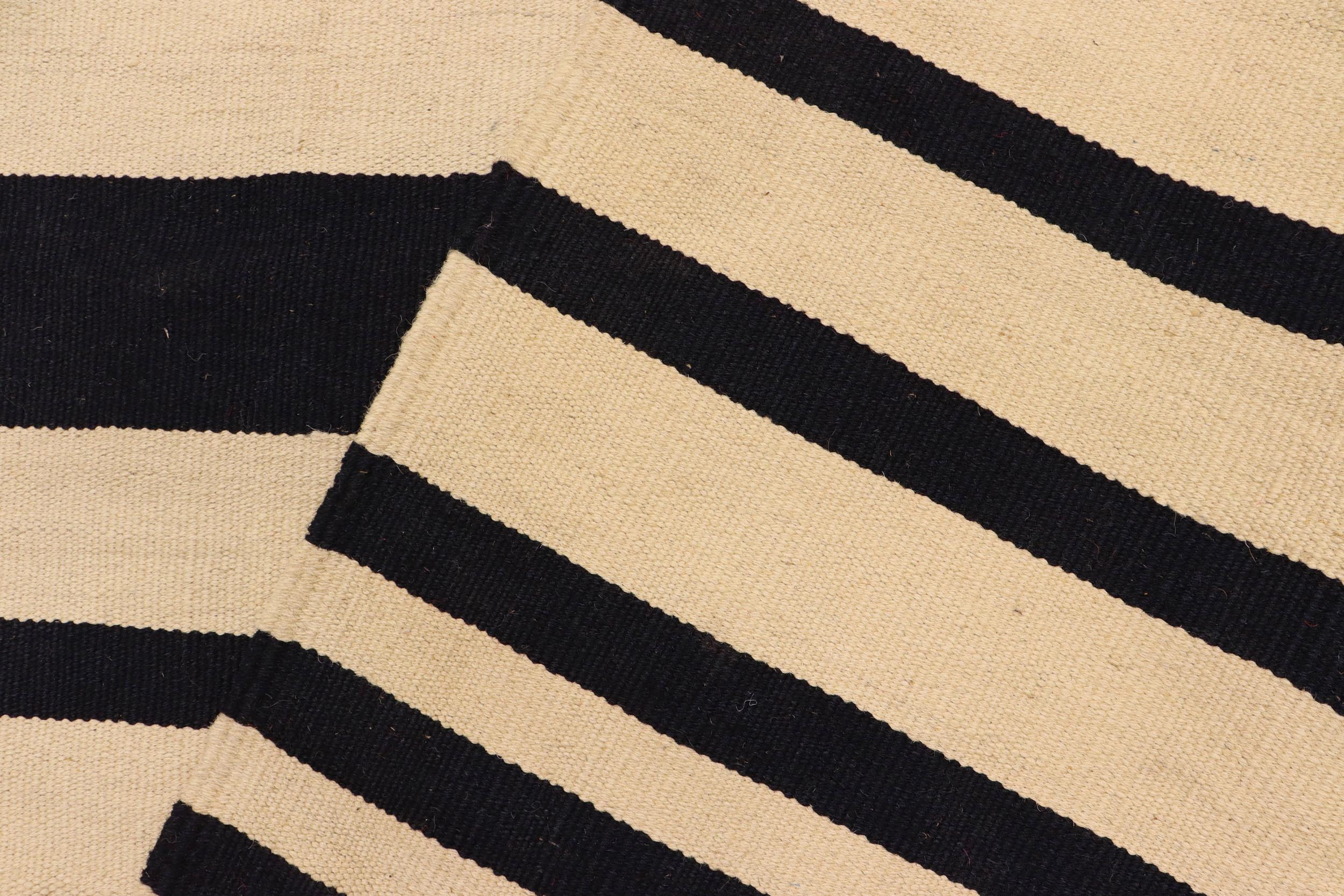 handmade Modern Kilim Beige Black Hand-Woven RECTANGLE 100% WOOL area rug 6' x 8'
