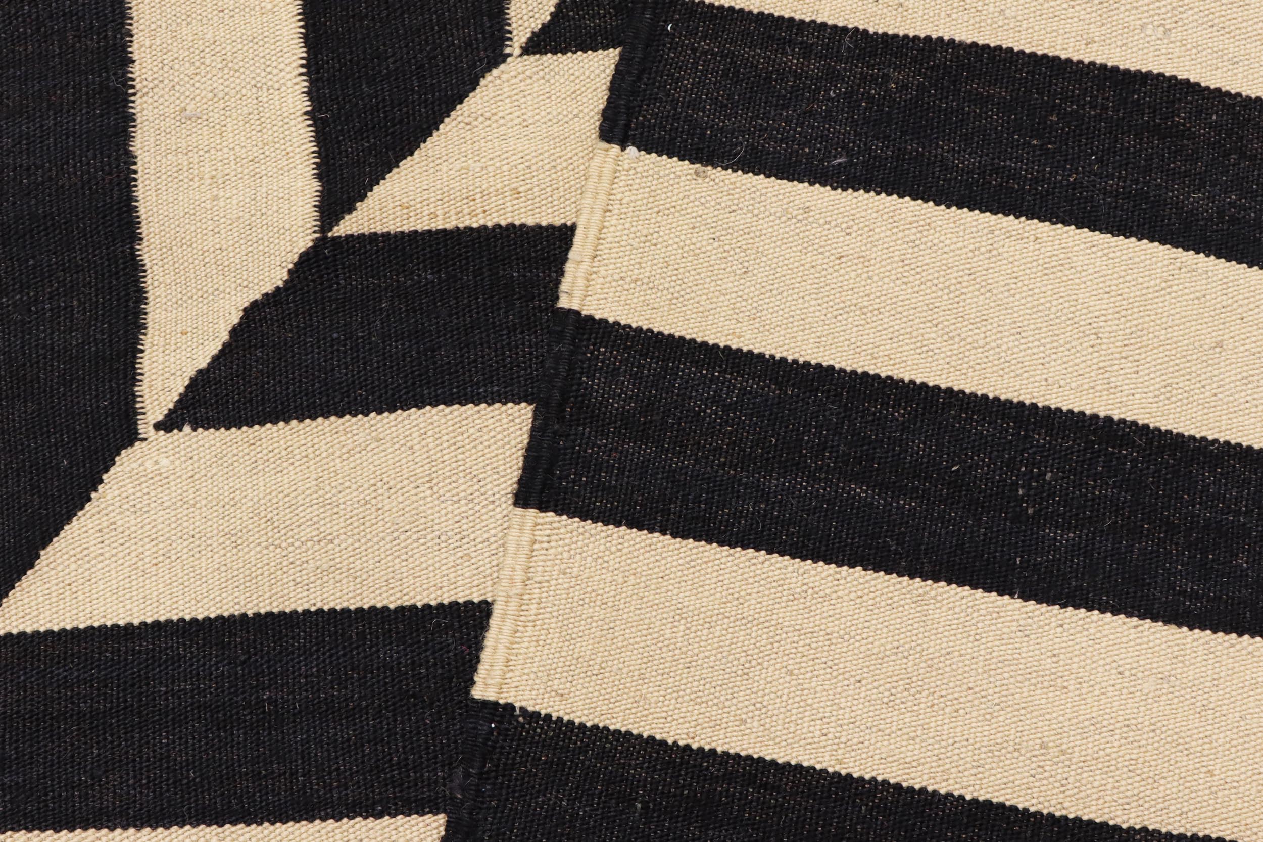 handmade Modern Kilim Beige Black Hand-Woven RECTANGLE 100% WOOL area rug 8' x 10'