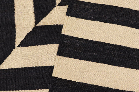 handmade Modern Kilim Beige Black Hand-Woven RECTANGLE 100% WOOL area rug 8' x 10'