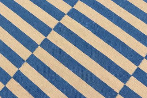 handmade Modern Kilim Black Beige Hand-Woven RECTANGLE 100% WOOL area rug 4' x 6'