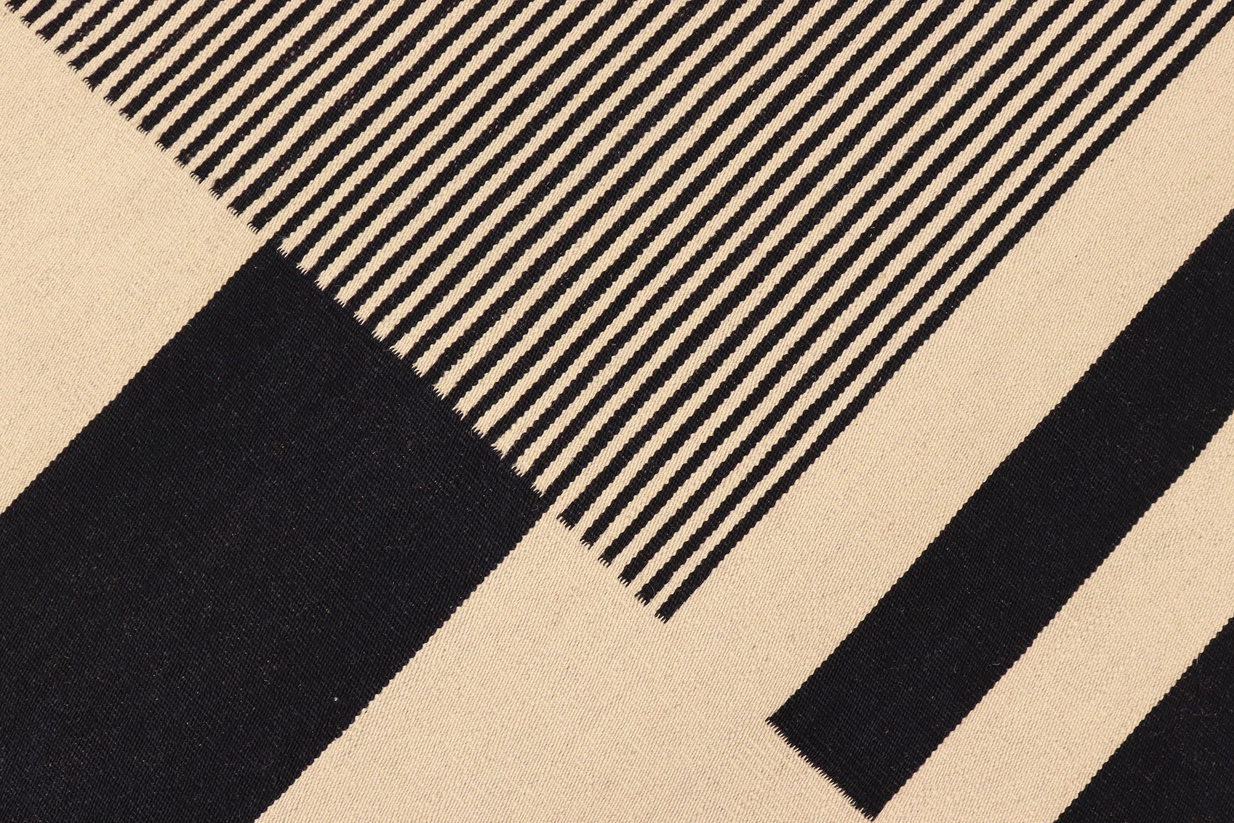 handmade Modern Kilim Beige Black Hand-Woven RECTANGLE 100% WOOL area rug 7' x 10'