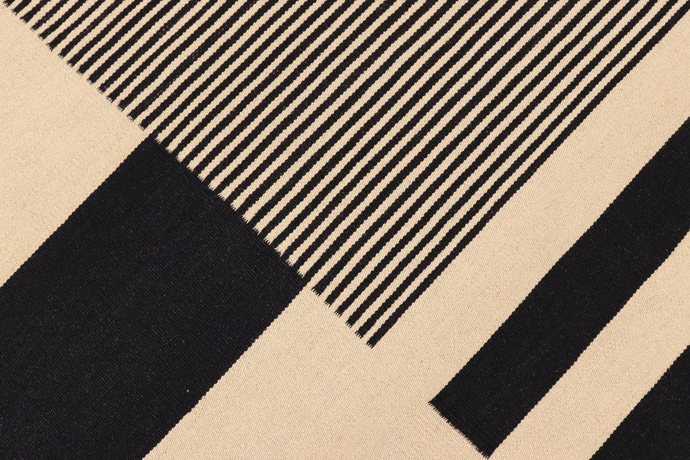 handmade Modern Kilim Beige Black Hand-Woven RECTANGLE 100% WOOL area rug 7' x 10'