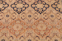 Antique Peg Multi/Tan Wool Rug - 9'1'' x 12'3''
