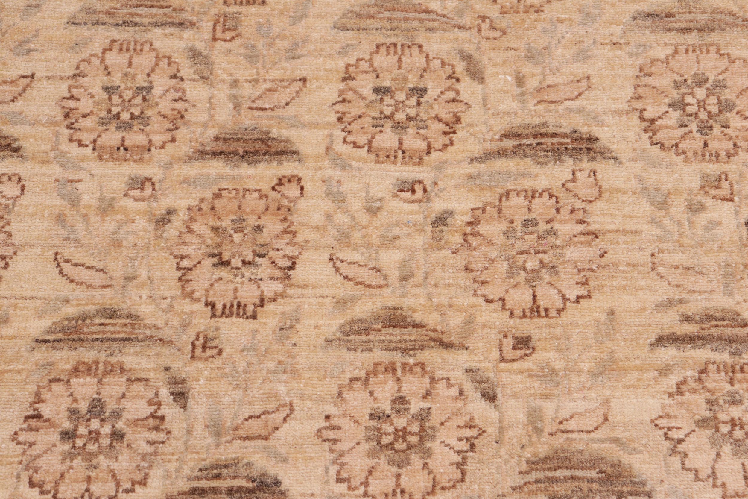handmade Modern Kafkaz Lt. Tan Gold Hand Knotted RECTANGLE 100% WOOL area rug 8' x 10'