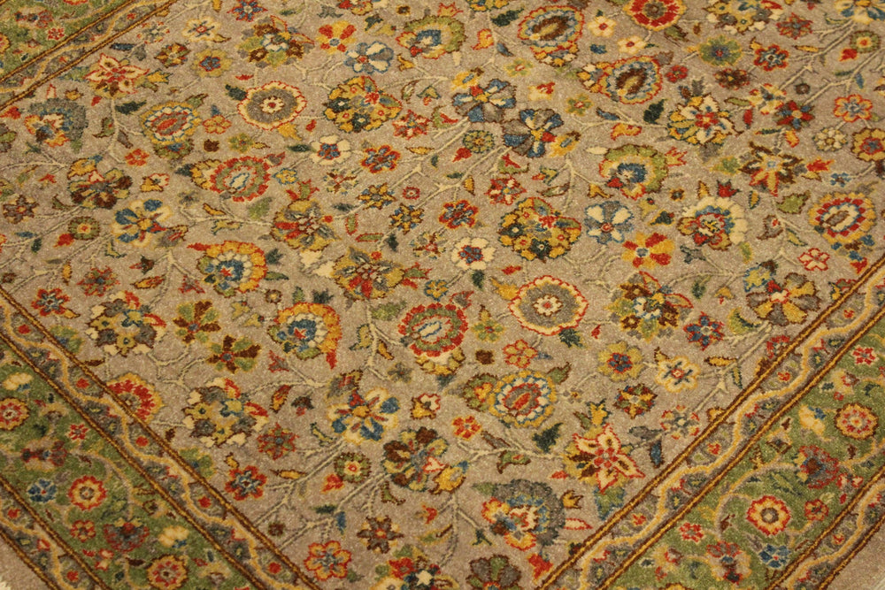 handmade Traditional Design Lt. Gray Lt. Green Hand Knotted RECTANGLE 100% WOOL area rug 4' x 6'