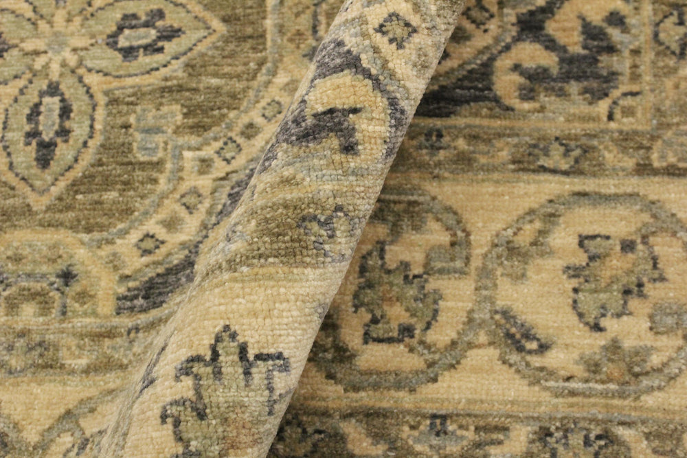 handmade Transitional Kafkaz Bluish Gray Tan Hand Knotted RECTANGLE 100% WOOL area rug 4' x 6'