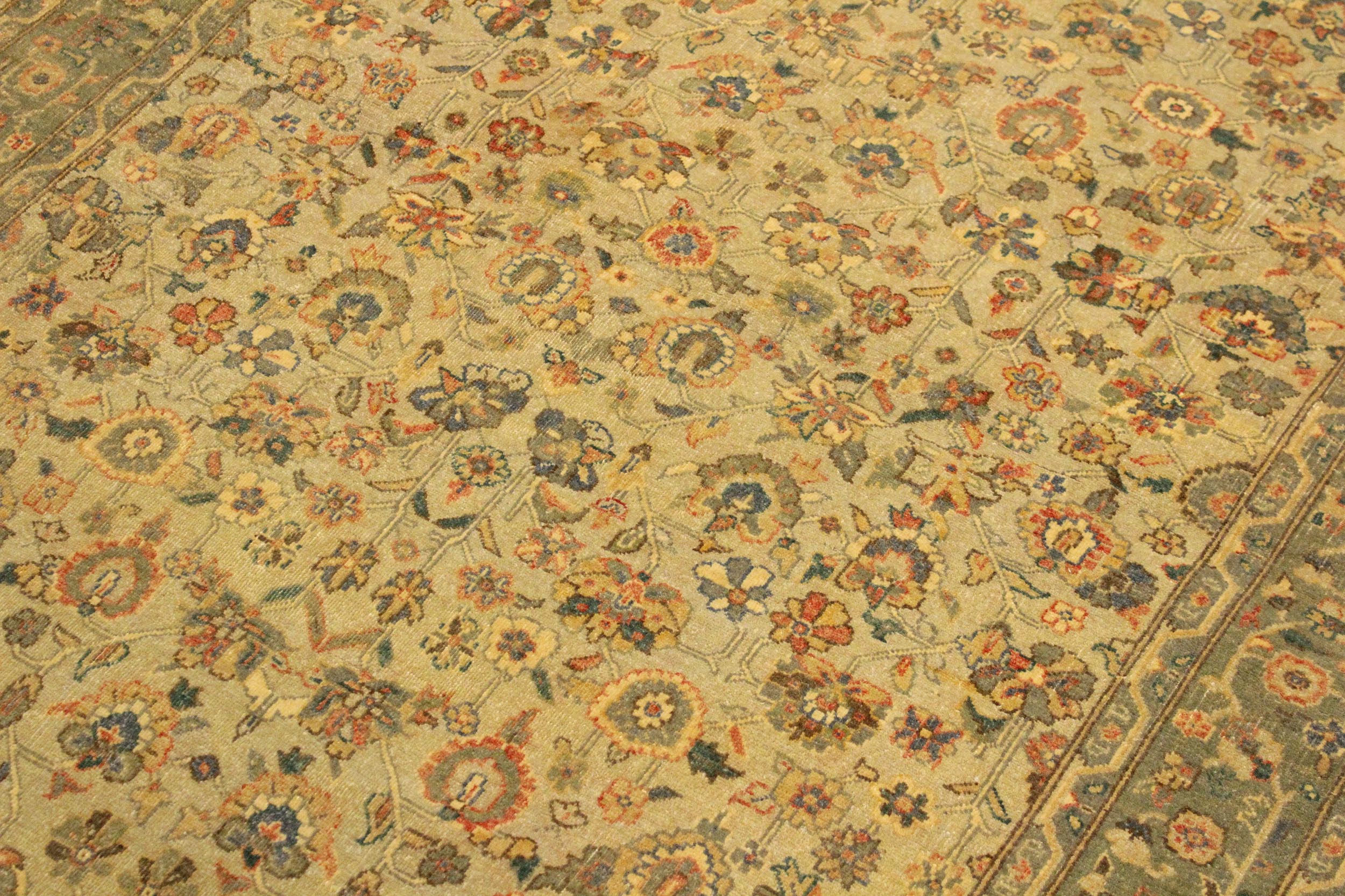 handmade Traditional Design Tan Green Hand Knotted RECTANGLE 100% WOOL area rug 4' x 6'