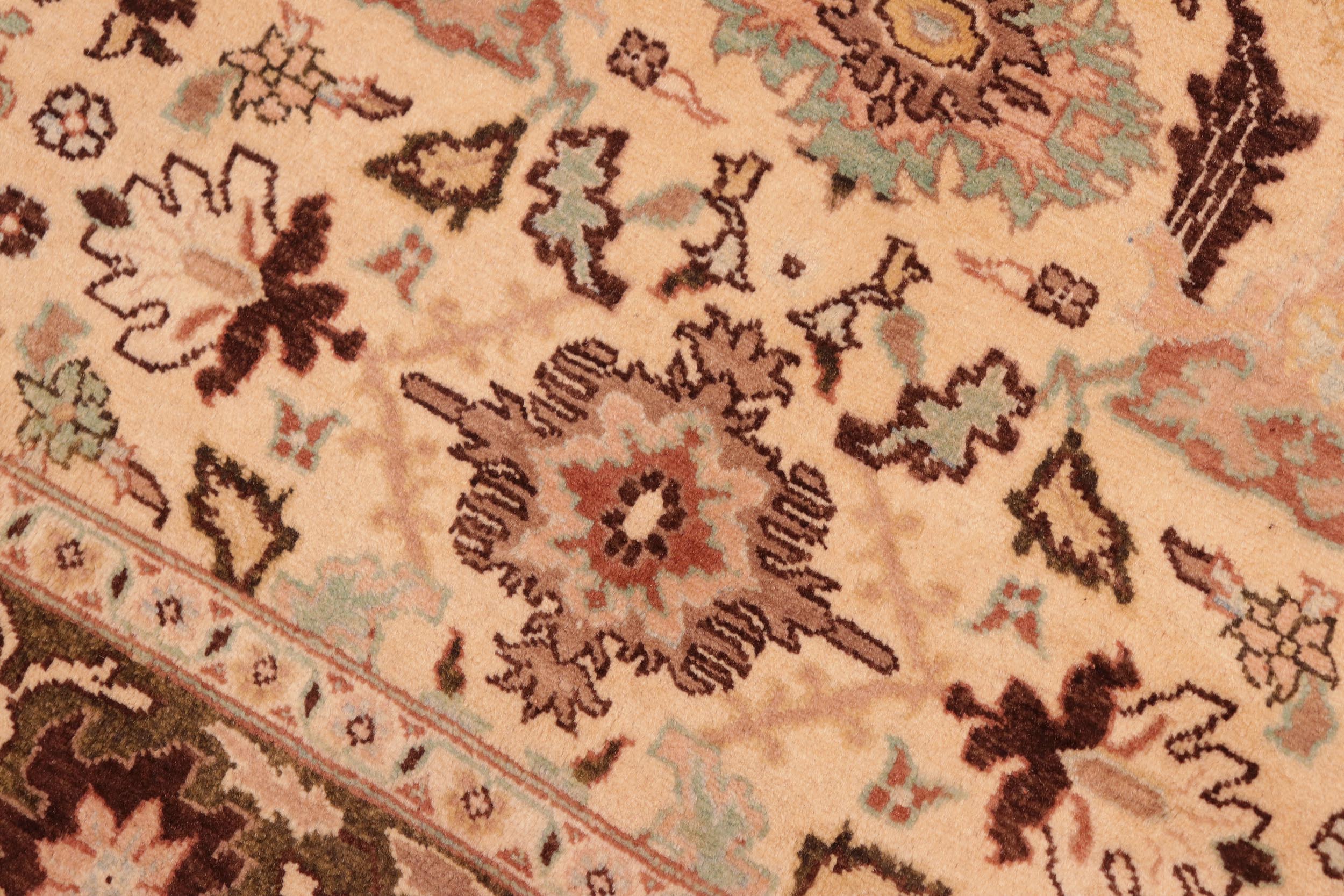 handmade Transitional Sultanabad Beige Green Hand Knotted RECTANGLE 100% WOOL area rug 5 x 7