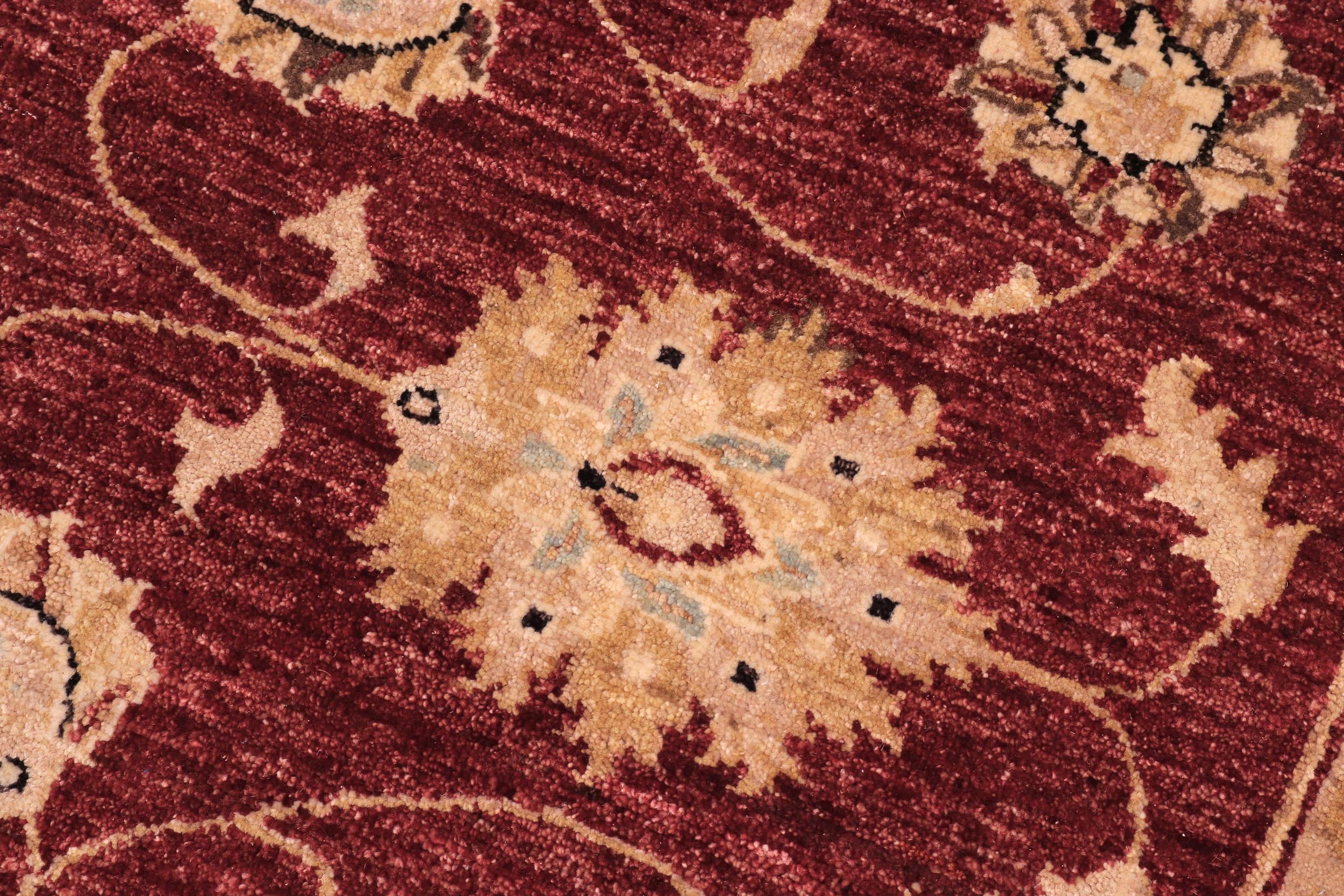 handmade Traditional Kafkaz Red Ivory Hand Knotted ROUND 100% WOOL area rug 8' x 8'