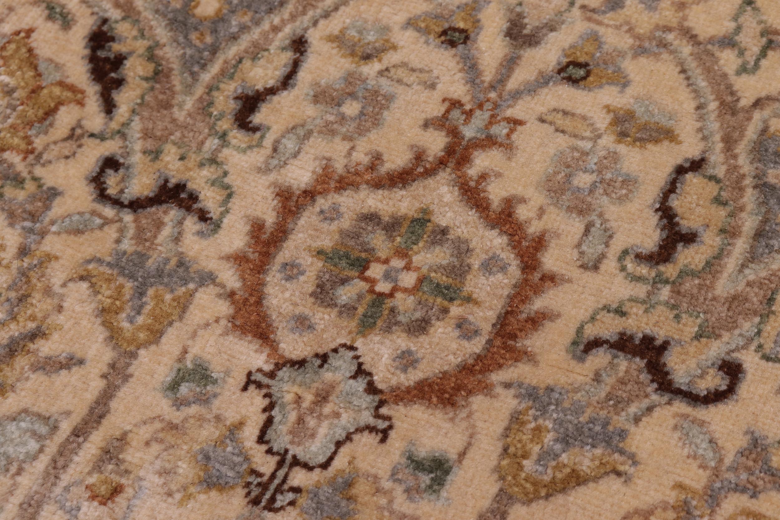 handmade Traditional Design Ivory Tan Hand Knotted RECTANGLE 100% WOOL area rug 8' x 25'