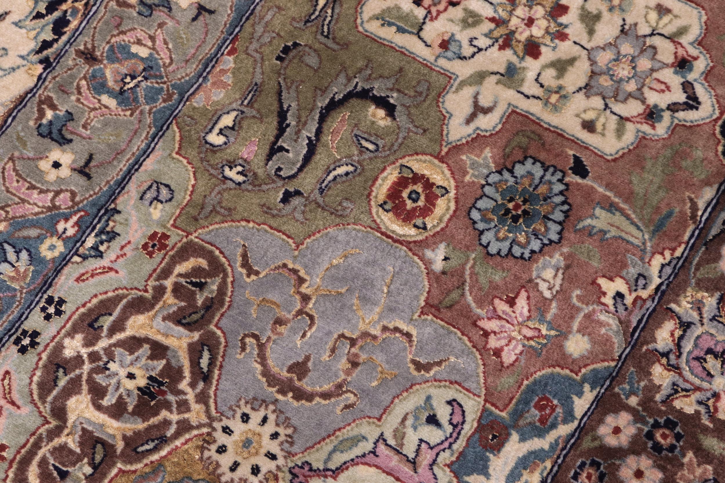 handmade Traditional Jhangeer Lt. Gray Lt. Gray Hand Knotted RECTANGLE WOOL&SILK area rug 12x17

