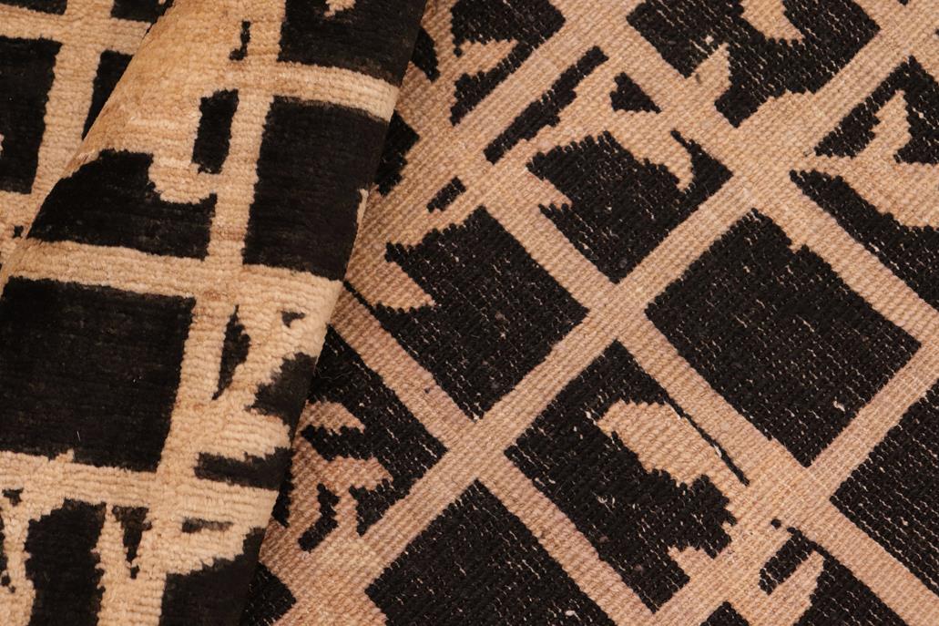 handmade Transitional Kafkaz Black Tan Hand Knotted RECTANGLE 100% WOOL area rug 6 x 9